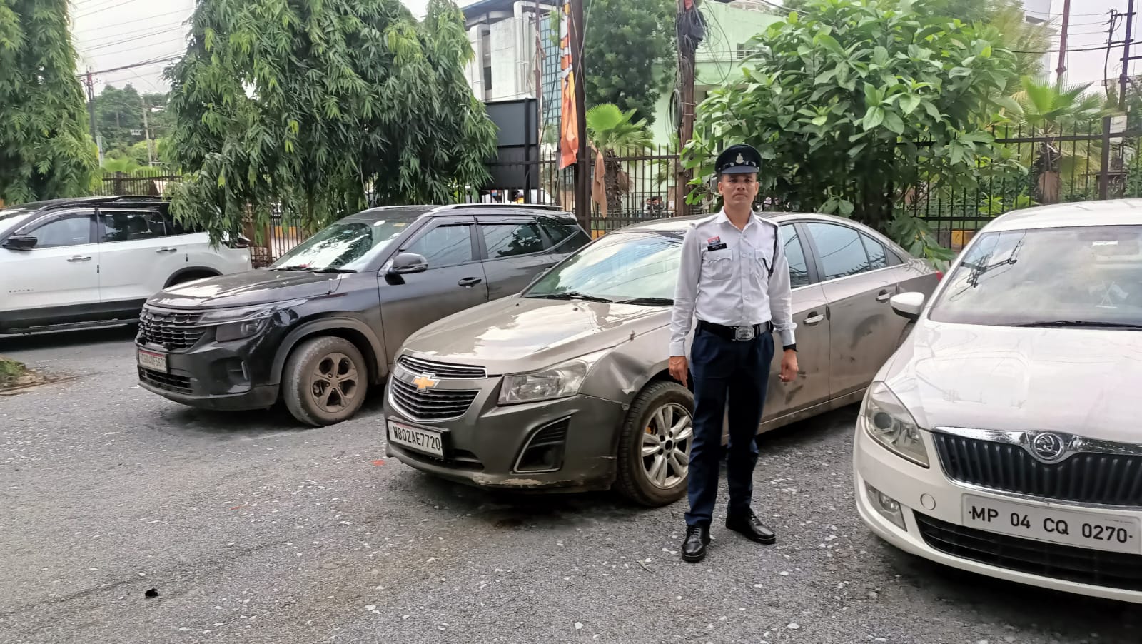 रायपुर न्यूज़ | स्टंटबाजी पड़ी महंगी: नाबालिग चालकों पर 37,600 रुपए का जुर्माना, परिजनों को दी चेतावनी