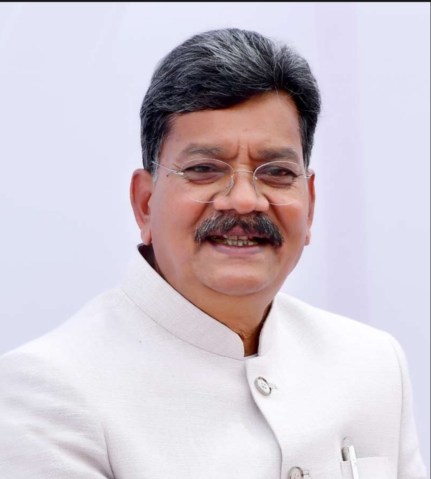 बिजली का झटका! भाजपा सरकार ने फिर बढ़ाया बिजली बिल, महंगाई से त्रस्त जनता पर एक और बोझ: डॉ. चरणदास महंत