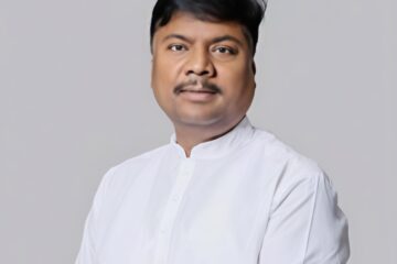 खड़गे पर गरजे मंत्री केदार कश्यप, कहा- शेर की दहाड़ से सियार भागते हैं