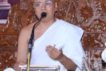 अहंकार त्यागें, श्रेय दूसरों को दें : मनीष सागरजी महाराज