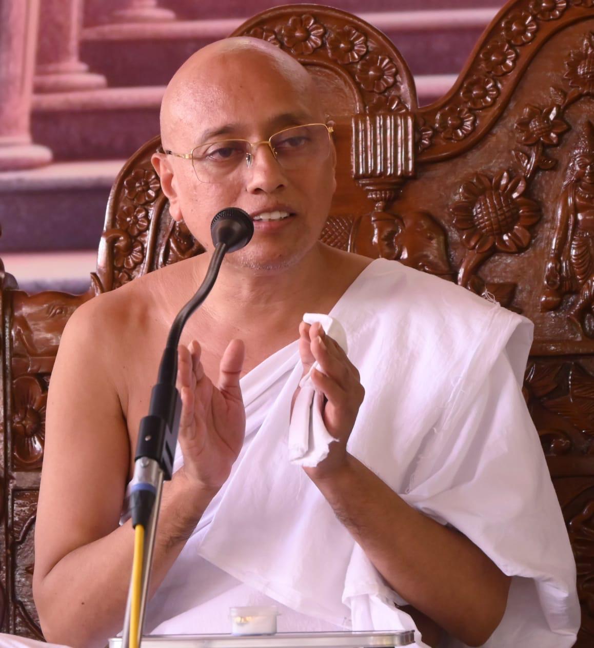 हमेशा विपरीत परिस्थितियों के लिए तैयार रहें : मनीष सागर जी महाराज