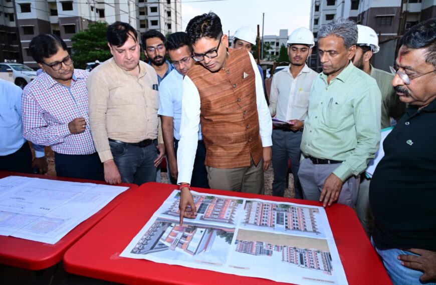 नवा रायपुर के विकास कार्यों का वित्त मंत्री ने किया निरीक्षण