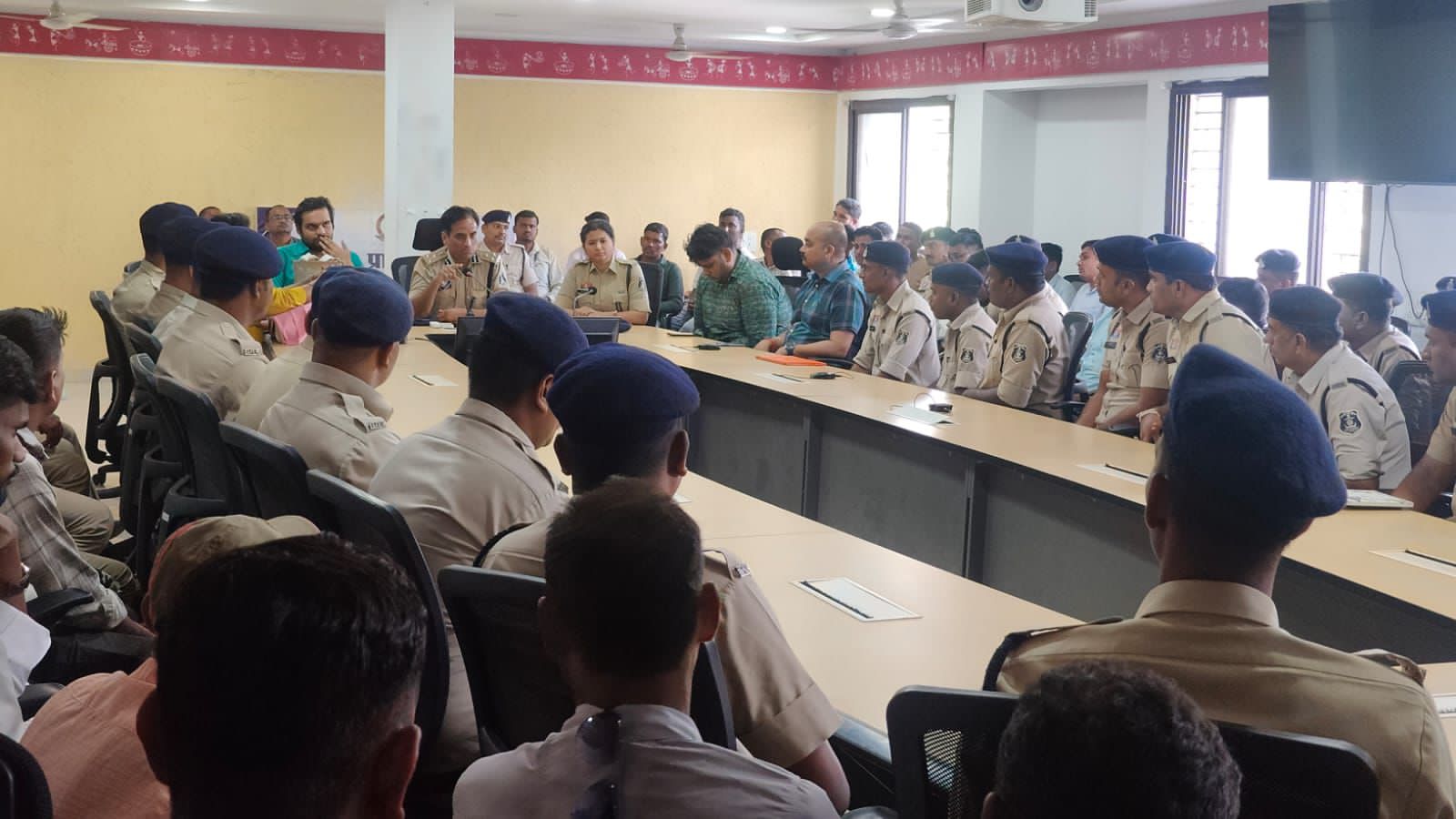 डायल-112 कर्मियों को नेक्स्ट जेनरेशन प्रशिक्षण