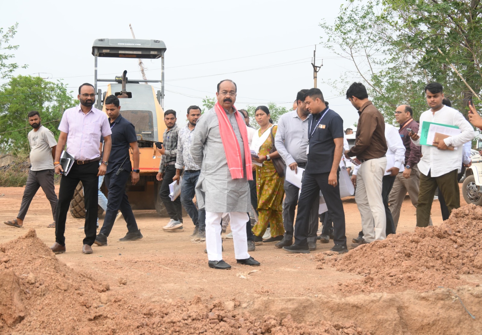 91 करोड़ के स्पोर्ट्स कॉम्प्लेक्स का निरीक्षण, गुणवत्ता व समय-सीमा पर जोर