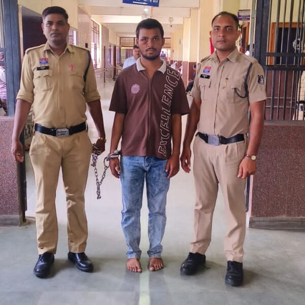 इंस्टाग्राम पर अश्लील फोटो वायरल करने की धमकी, युवक गिरफ्तार