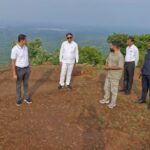 पर्यटन मंडल के अधिकारियों ने किया राजमेरगढ़ का दौरा