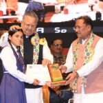 लोकतंत्र सेनानियों का सम्मान, ‘आपातकाल के योद्धा’ स्मारिका का विमोचन